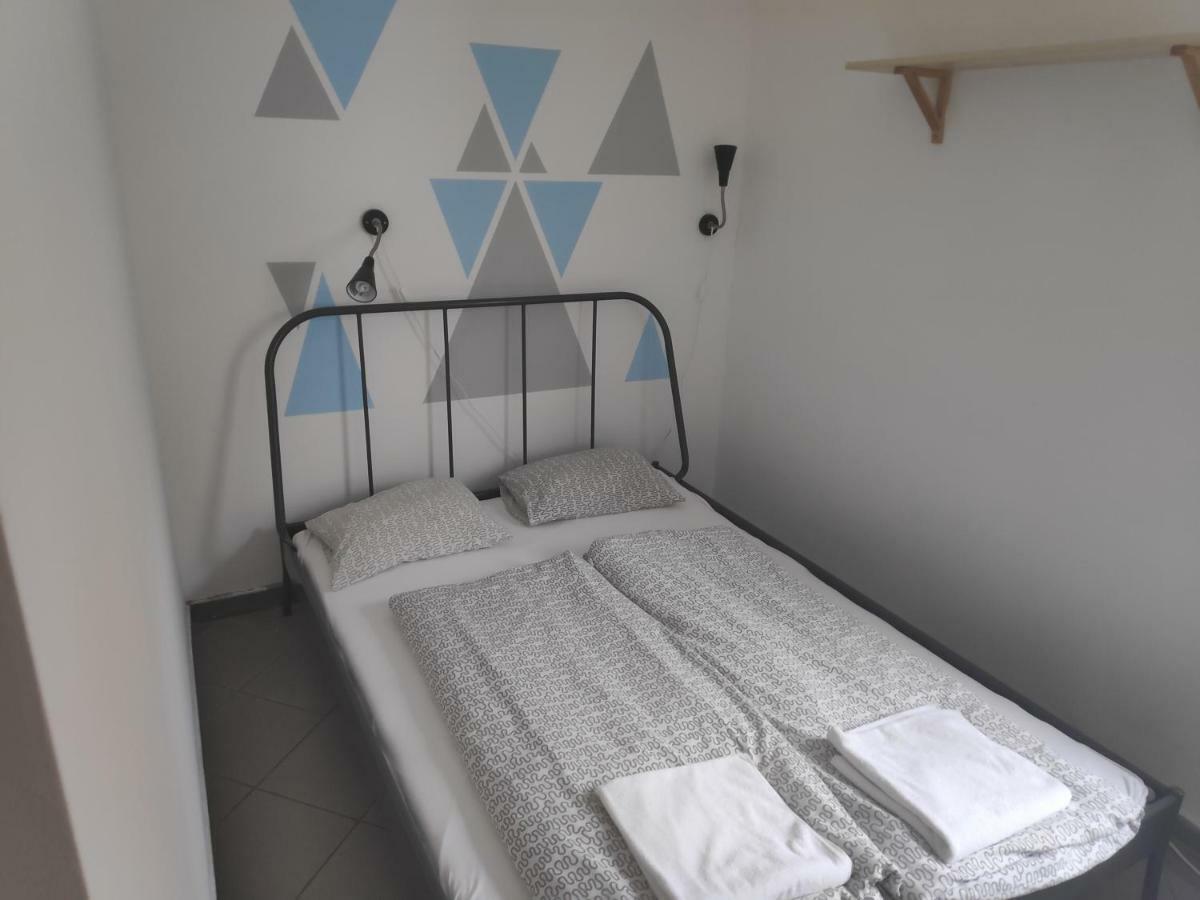 East Side Hostel Budapest Exterior photo