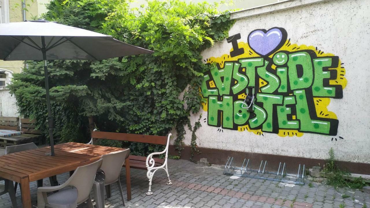 East Side Hostel Budapest Exterior photo
