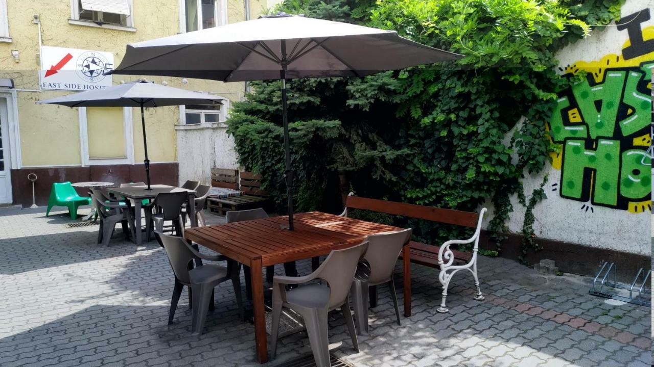 East Side Hostel Budapest Exterior photo